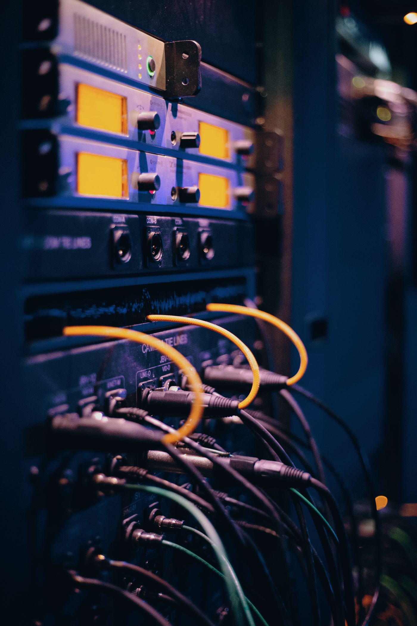 Infraestrutura profissional de rede e conectividade